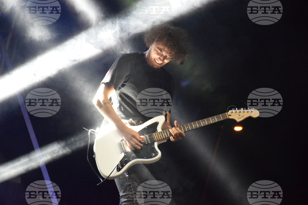 Село Дъбрава - The Brava Balkan Fest 