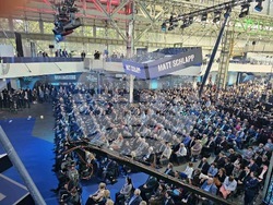 Снимка: Има такъв народ 