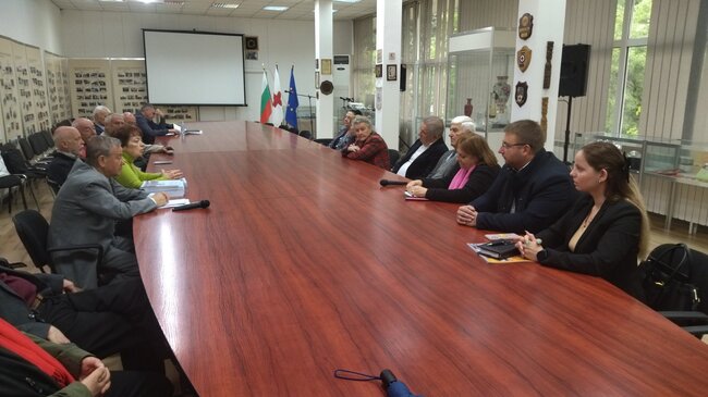 ПП АБВ: Д-р Пламена Заячка и Христо Колев участваха в честването на 140 години от създаването на Докторския паметник