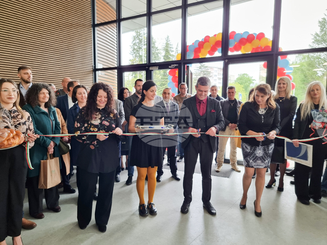 Перник - Младежки център - откриване