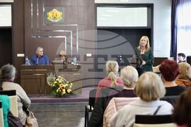 Бургас - Апостол Карамитев - книга „Рицарят на доброто“ - представяне