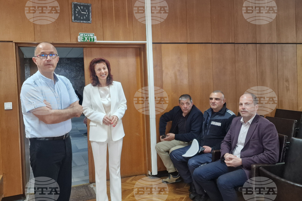 Смолян - Административен съд - ученици - образователна програма