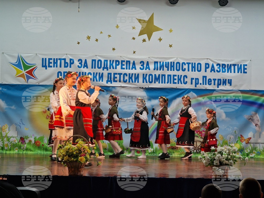 Над 200 деца ще се включат в поетичен рецитал "Поклон, Апостоле!"