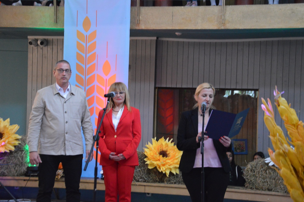 Над 1000 деца и младежи от цяла България обединени от родните традиции на XXV издание на Националния празник „За хляба наш…“ в Благоевград