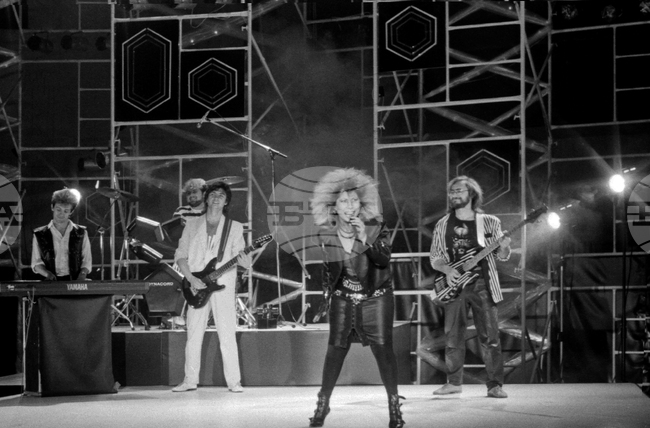 Силвия Кацарова - певица