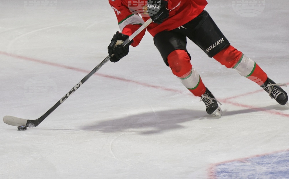 Министърът на младежта и спорта Иван Пешев поздрави участниците в Световното първенство по хокей на лед за младежи до 20 години в София