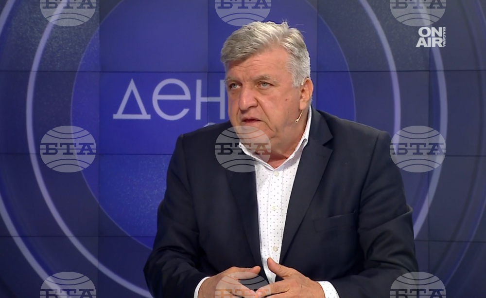 Манол Генов: В 49-ия парламент БСП единствена не влезе в задкулисни договорки