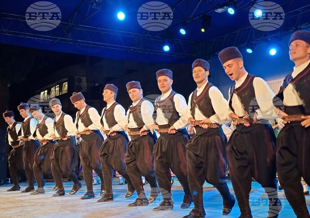 Ансамбъл "Филип Кутев", "Аполония". Снимка: Яница Христова, БТА
