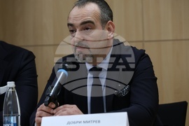 Дискусия на тема „Високотехнологична и кръгова икономика - път към нисковъглеродна индустрия индустрия и растеж“ -  Добри Митрев