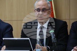 Дискусия на тема „Високотехнологична и кръгова икономика - път към нисковъглеродна индустрия индустрия и растеж“ -  Никола Рангелов