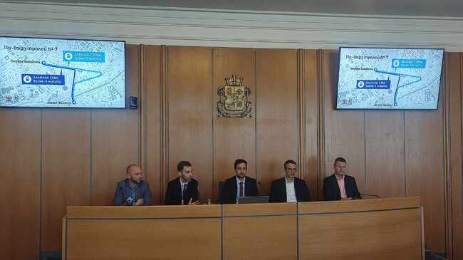 Спаси София: Предстоят подобрения на ключови булеварди в центъра - изграждат BUS лента и велоалея по Патриарха, паркирането се запазва навсякъде