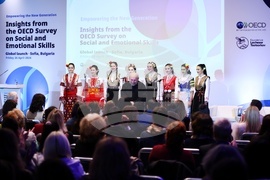 Конференция „Овластяваме новото поколение“