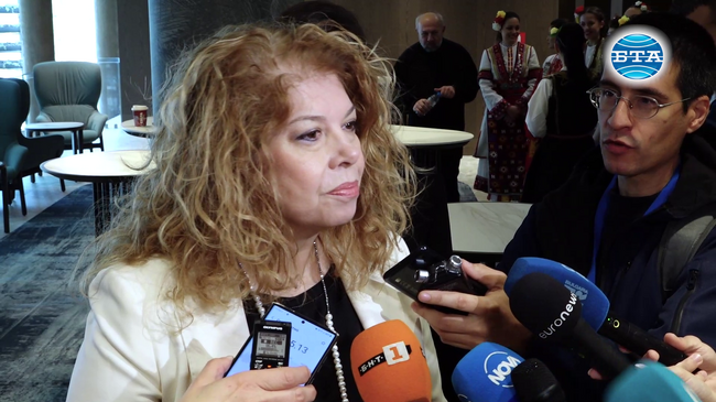 Отстраняването на Росен Желязков от поста председател на Народното събрание е странно, каза вицеппезиденът Илияна Йотова