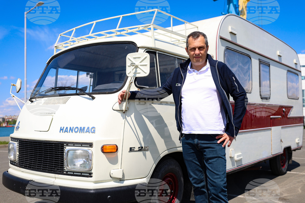 Ретрокемпер на повече от половин век ще бъде показан на изложение в Бургас