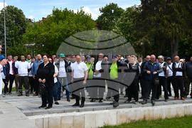 Село Свещари - инициатива "Зелен дъб" - пролетно почистване