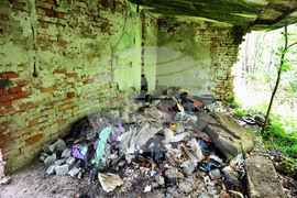 Село Свещари - инициатива "Зелен дъб" - пролетно почистване