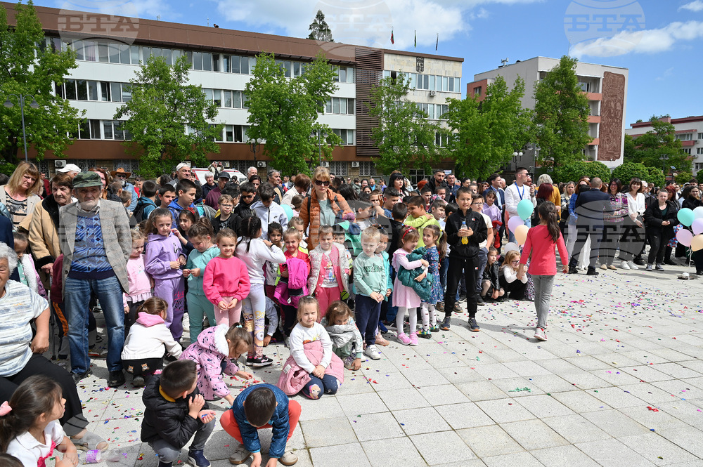 Берковица - детски фестивал на изкуствата - откриване