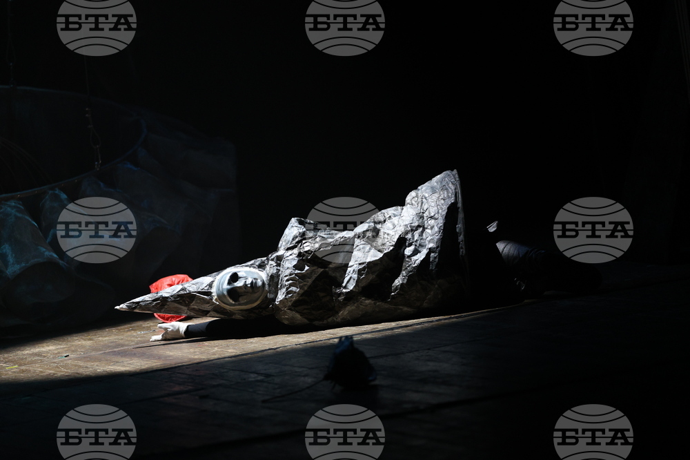 Благоевград - ДТ „Никола Вапцаров“ - „Рожденият ден на инфантата“ - генерална репетиция