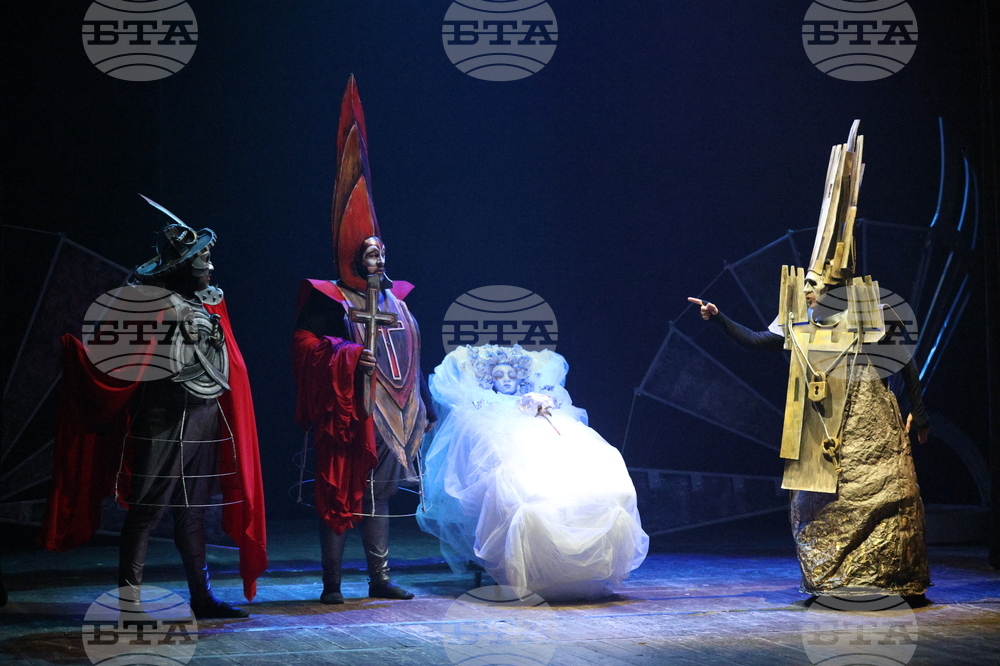 Благоевград - ДТ „Никола Вапцаров“ - „Рожденият ден на инфантата“ - генерална репетиция