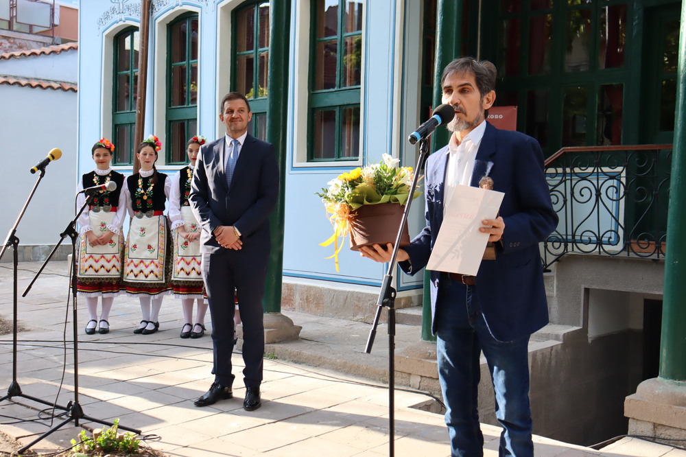 Община Хасково: Художникът Владимир Запрянов е носителят на наградата „Александър Паскалев” за 2024 година 