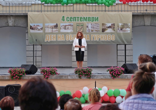 Вицепрезидентът в Гурково: Само заедно ще успеем да преминем през кризите