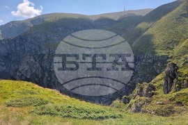 връх Ботев - планина - туризъм
