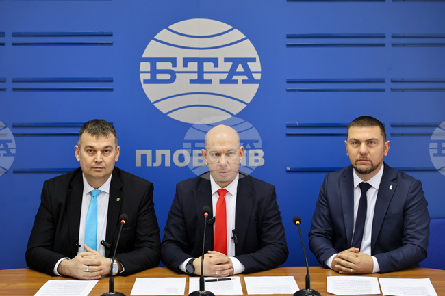 Национален пресклуб на БТА Пловдив - „Възраждане" - пресконференция