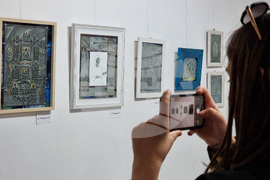 Ямбол - изложба - стъклени икони