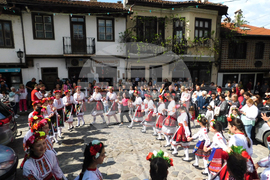 Велико Търново - Самоводска чаршия - лазарки