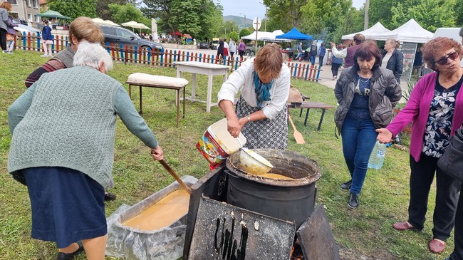 „Фестивал на сапуна“ се проведе в с. Царевец