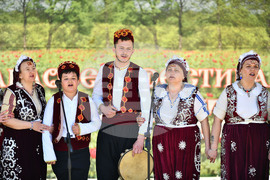 Село Беловец - фестивал „Божурите“