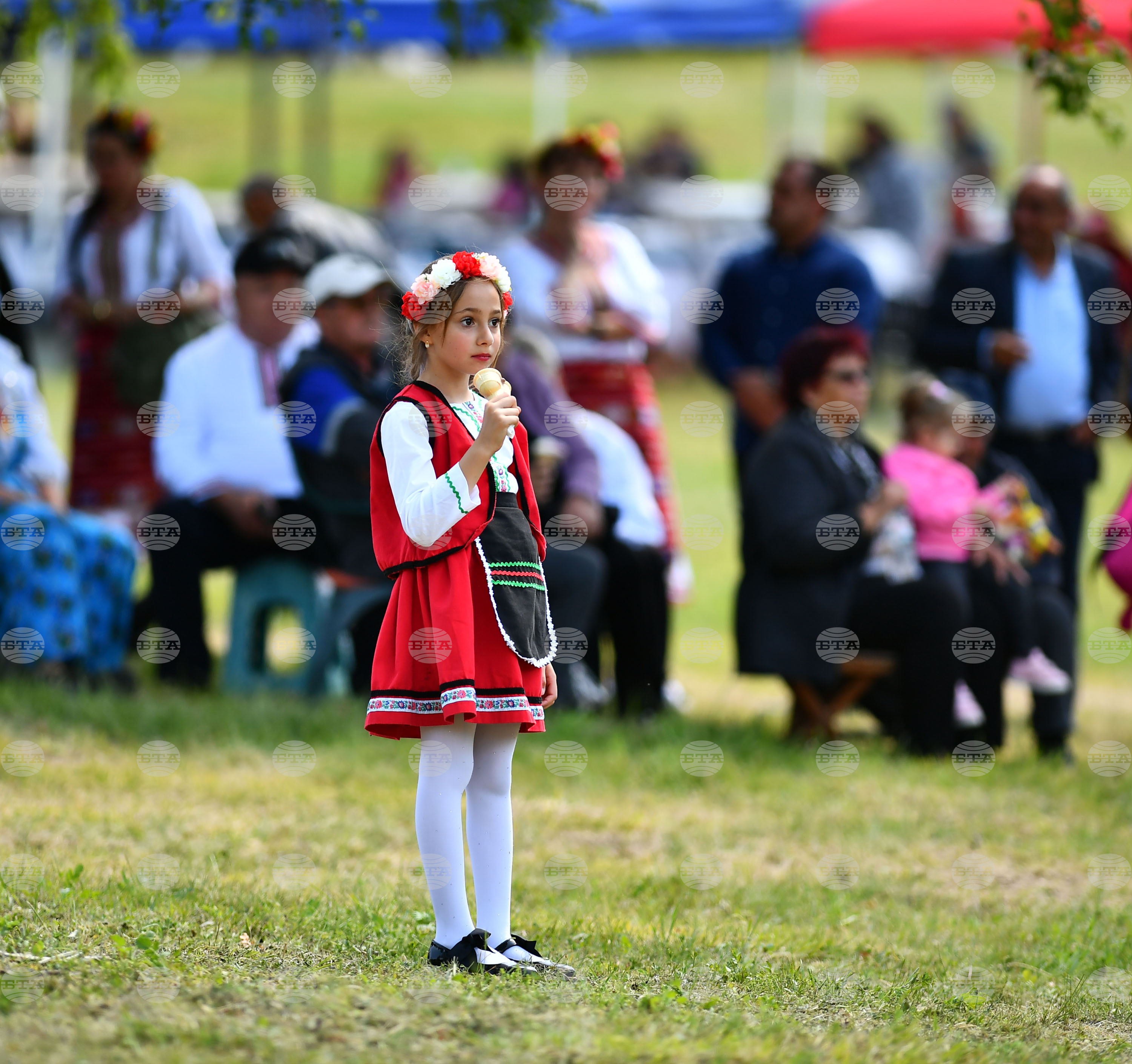 Село Беловец - фестивал „Божурите“
