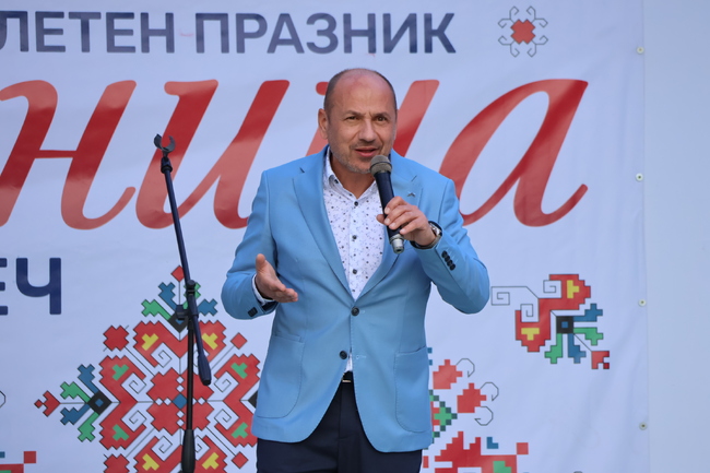 Община Ловеч: Хиляди се стичат в Ловеч за Цветница