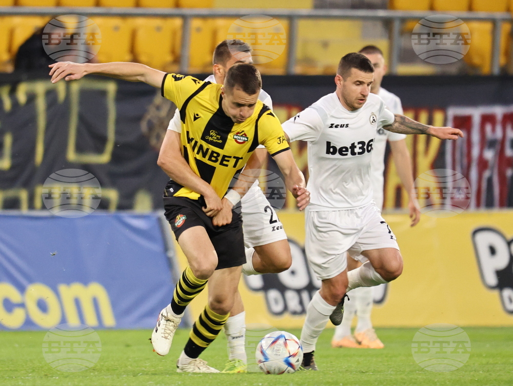 Пловдив - футбол - Ботев (Пловдив) - Славия