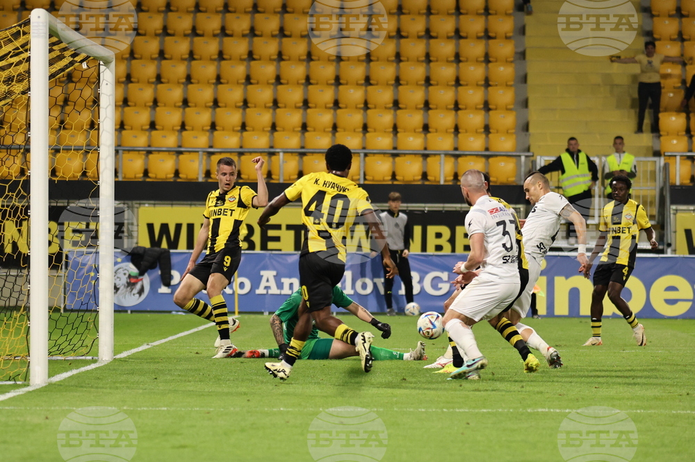 Пловдив - футбол - Ботев (Пловдив) - Славия