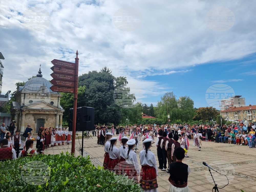Разград преклони глава пред дедите ни, отдали живота си за обединена и силна България