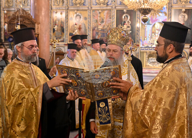 Пловдив - Митрополит Николай - тържествен молебен