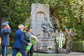 Пловдив - паметник на Захарий Стоянов