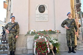 Пловдив - полагане на венци
