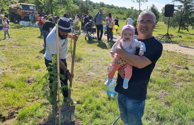 Димитровград - „Алея на новия живот“ - залесяване