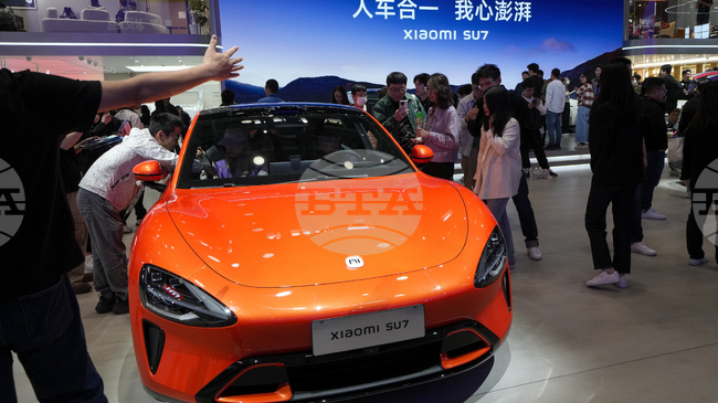 „Сяоми“ отчита ръст от 81 на сто на печалбата през третото тримесечие благодарение на значителните продажби на електрически превозни средства