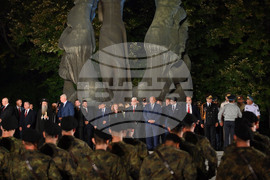Пловдив - тържествена заря-проверка