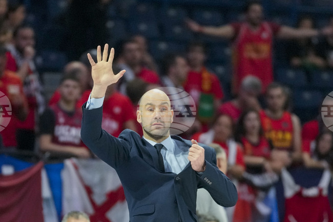 Василис Спанулис остава национален селекционер по баскетбол на Гърция