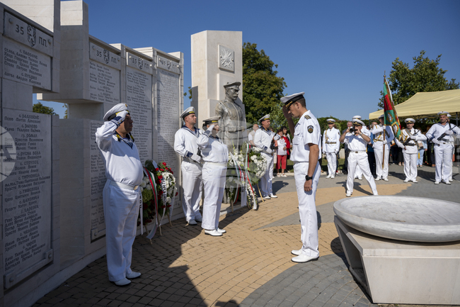 Село Козлодуйци - Мемориал на загиналите от VI пехотна Бдинска дивизия - Добричка епопея