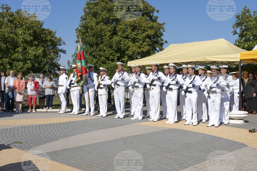 Село Козлодуйци - Мемориал на загиналите от VI пехотна Бдинска дивизия - Добричка епопея – Снимка: Александра Антонова