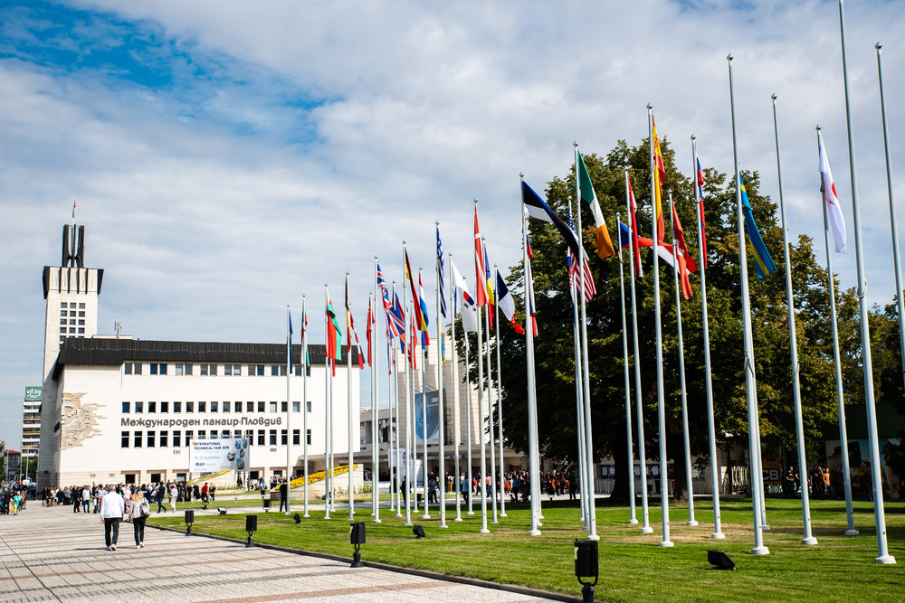 Международният панаир на учебно-тренировъчните фирми - ТФ ФЕСТ 2025, започва днес в Пловдив с участие на компании от България, Сърбия и Черна гора
