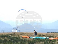 СЪСТЕЗАНИЕ ПО ПАРАПЛАНЕРИЗЪМ „БАНСКО ОУПЪН“