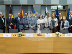 Елена Йончева направи пробив в преговорите в ЕС за реформа в областта на убежището