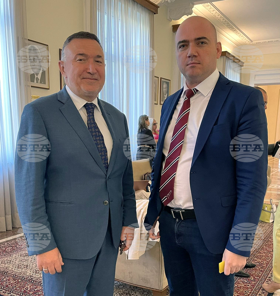 Tourism Minister, Karlovo Mayor Discuss Options to Support Flood Victims