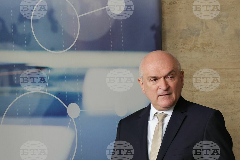 PM Glavchev Attends OECD Ministerial Council Meeting in Paris